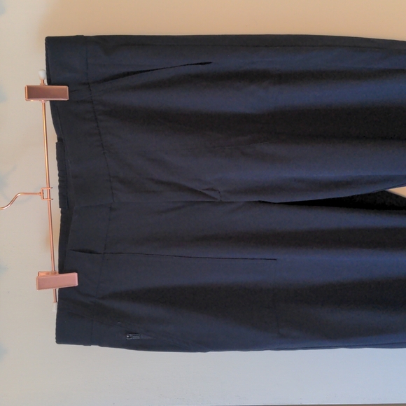 Athleta crop fitting black pants - Picture 1 of 11